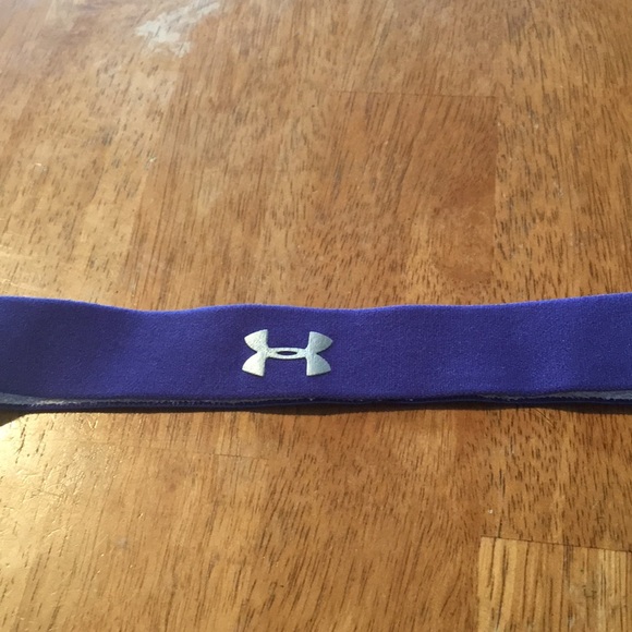 2 under amour headbands - Picture 5 of 7